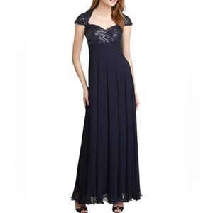 Tadashi Shoji Navy Sequin Cap Sleeve Silk Chiffon Gown Size 10/Medium MSRP $495